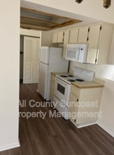 536 E Curlew Pl in Tarpon Springs, FL - Building Photo - Building Photo