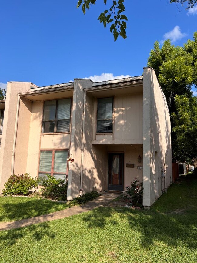 324 Arborview Dr in Garland, TX - Building Photo - Building Photo