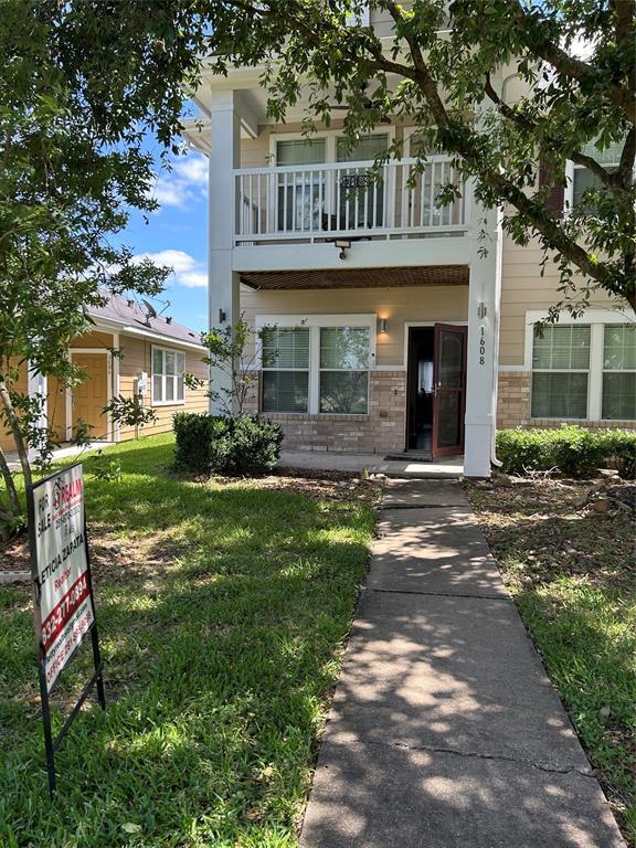 1608 Claremont Garden Cir in Houston, TX - Building Photo - Building Photo