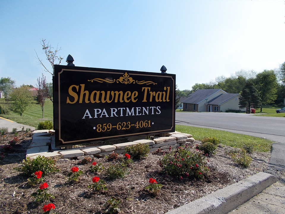 Shawnee Trail Apartments in Richmond, KY - Building Photo