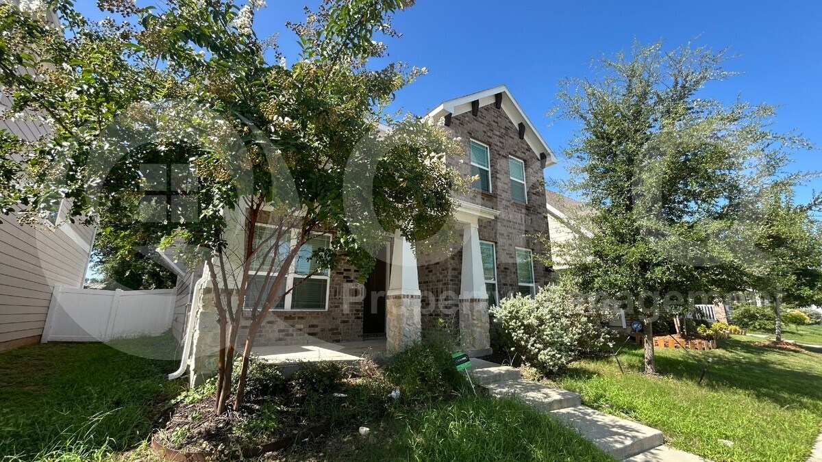 10116 Revere Dr in Providence Village, TX - Building Photo