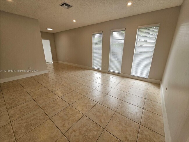 property at 2509 Hayes St