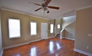 4988 Burkhalter Rd in Statesboro, GA - Building Photo - Building Photo