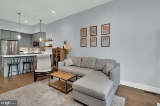 3225 Sherman Ave NW in Washington, DC - Building Photo - Building Photo
