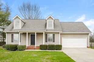 1995 Bolden Dr in Murfreesboro, TN - Building Photo