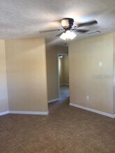 2414 51st Ave Dr W in Bradenton, FL - Building Photo - Building Photo