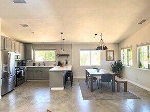 61715 Navajo Trail in Joshua Tree, CA - Building Photo - Building Photo