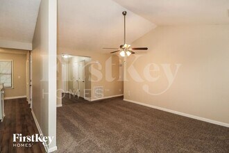 1202 River Forest Ln in Woodstock, GA - Building Photo - Building Photo
