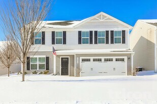 13834 N Zenas Ct in Camby, IN - Building Photo