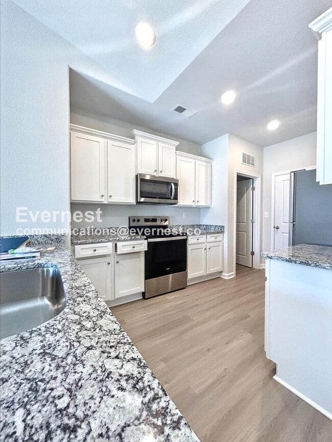 209 Aniston Ln in Shelby, NC - Building Photo - Building Photo