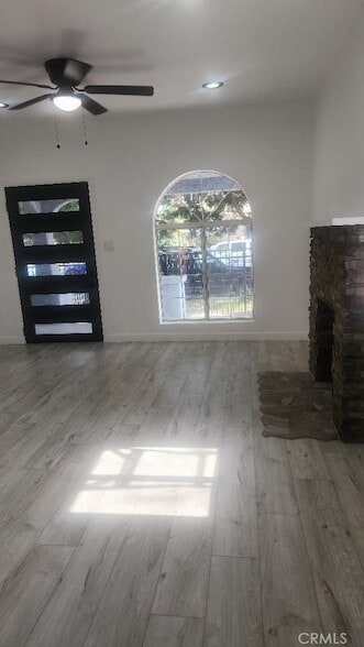 5325 Latham St in Los Angeles, CA - Building Photo - Building Photo