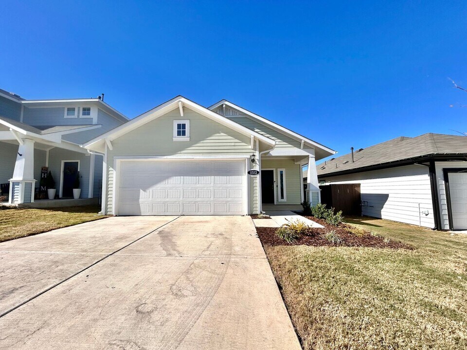 11512 Murano Dr in Austin, TX - Building Photo