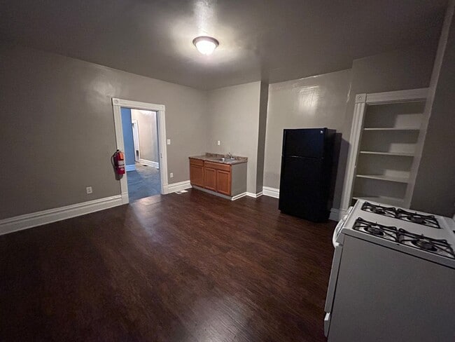 1303 Woodland Ave in Pittsburgh, PA - Building Photo - Building Photo