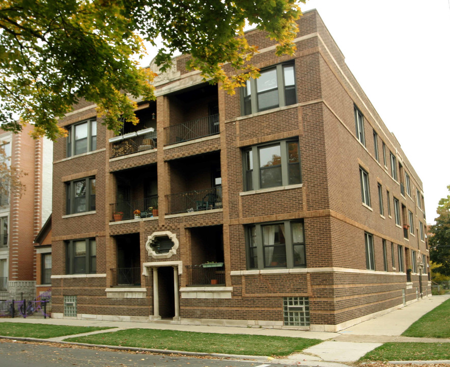 935-937 N Leavitt St in Chicago, IL - Building Photo