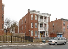 535 Zion St Apartments