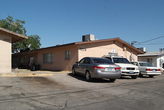 1924 Cindysue/1937 Alwill in Las Vegas, NV - Foto de edificio - Building Photo