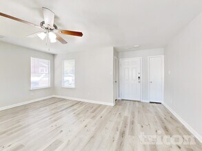 10111 Victoria Falls Ln in Houston, TX - Building Photo - Building Photo