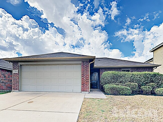 12216 Hunters Crossing Ln in Burleson, TX - Building Photo - Building Photo