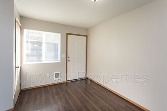 7230 NE 18th Ave in Portland, OR - Building Photo - Building Photo