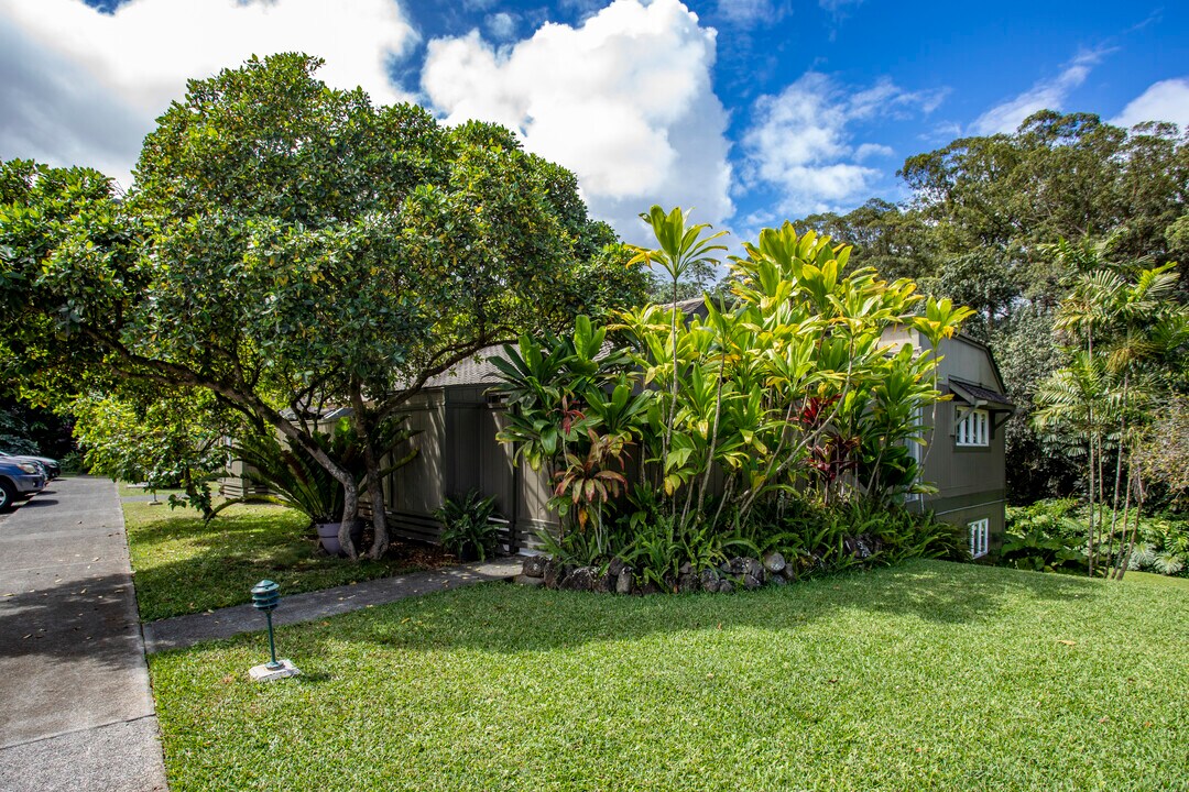 Clubview Gardens in Kaneohe, HI - Building Photo