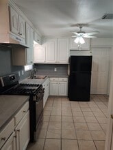 919 Oak Meadows St in Houston, TX - Building Photo - Building Photo