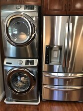 9660 Durham Dr in Huntington Beach, CA - Building Photo - Building Photo