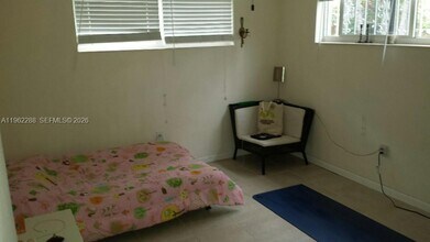 49 NE 44th St in Miami, FL - Building Photo - Building Photo