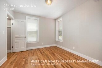 236 Marion Ave NW in Grand Rapids, MI - Building Photo - Building Photo