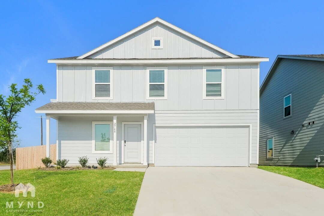 2768 Mistwood Dr in Fort Worth, TX - Building Photo