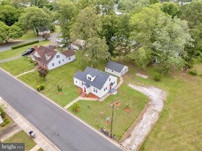 202 Oak St in Hurlock, MD - Building Photo - Building Photo