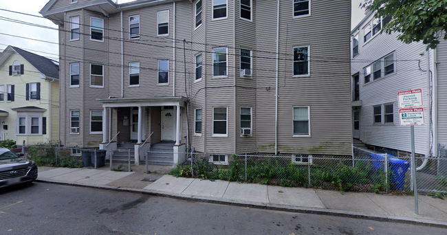 22 Bynner St, Unit 2