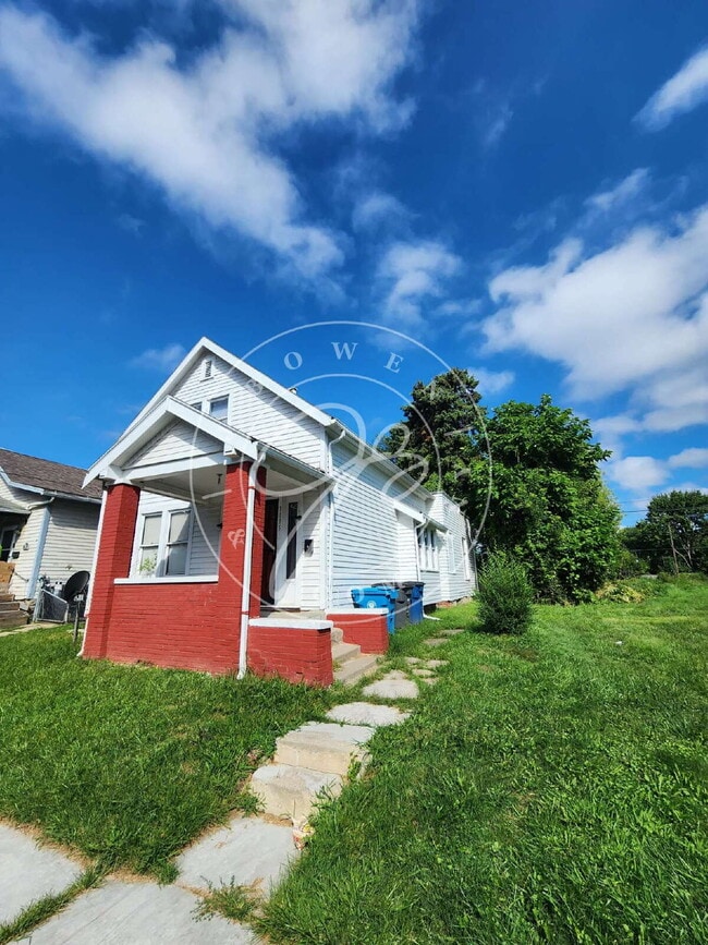 1115 Baker St in Toledo, OH - Building Photo - Building Photo