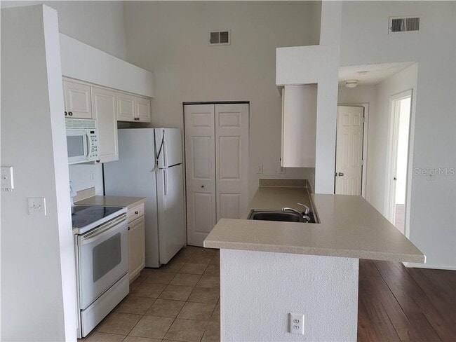 1201 Bermuda Lakes Ln in Kissimmee, FL - Building Photo - Building Photo