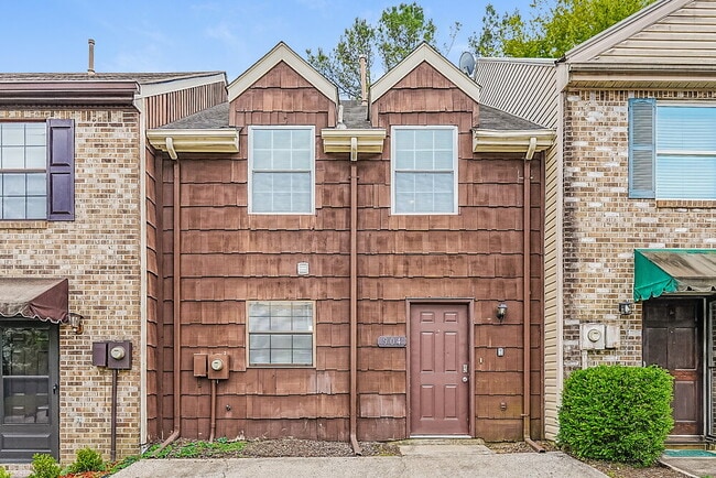 property at 904 Cedar Crest Dr