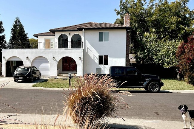 523 Paula Dr in Suisun City, CA - Building Photo - Building Photo