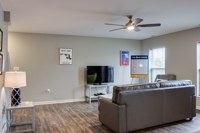 The Gathering in Salisbury, MD - Building Photo - Building Photo