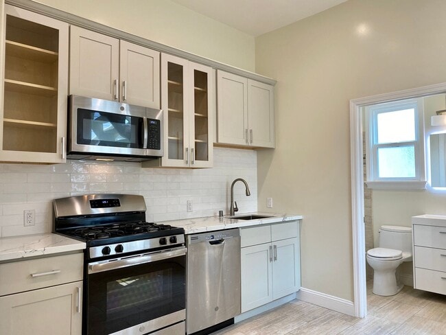 925 Capp St in San Francisco, CA - Building Photo - Building Photo
