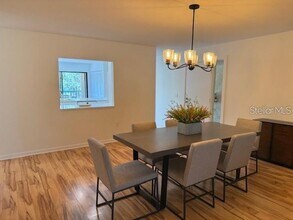 6120 Country Club Way in Sarasota, FL - Building Photo - Building Photo