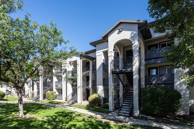 Ashford in Salt Lake City, UT - Foto de edificio - Building Photo