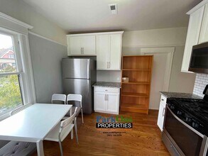2400 Martin Luther King Jr Way in Berkeley, CA - Building Photo - Building Photo