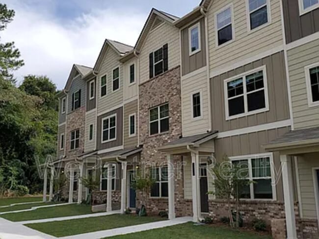 property at 1055 Bayrose Cir