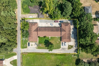 901 E 29th Ave in Pine Bluff, AR - Foto de edificio - Building Photo