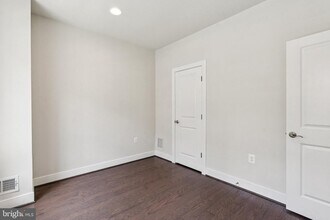604 E Alexandria Ave in Alexandria, VA - Building Photo - Building Photo