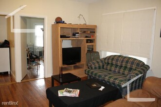 125 Brook St-Unit -Apt 2 in Brookline, MA - Building Photo - Building Photo