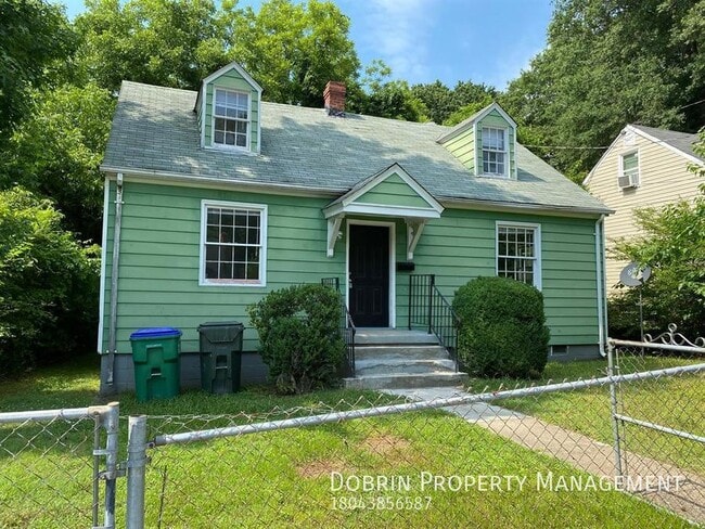 property at 2309 Warwick Ave