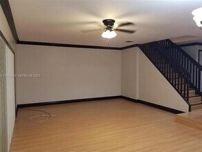 8239 NW 8th Ct in Plantation, FL - Building Photo - Building Photo