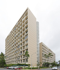 Ala Wai Plaza in Honolulu, HI - Foto de edificio - Building Photo