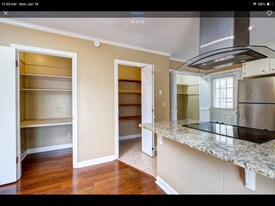 1 Henrietta St in Sumter, SC - Building Photo