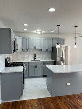 924 Stuyvesant Ave, Unit P1 in Irvington, NJ - Building Photo - Building Photo