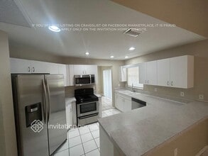 5190 Old Ashwood Dr in Sarasota, FL - Building Photo - Building Photo
